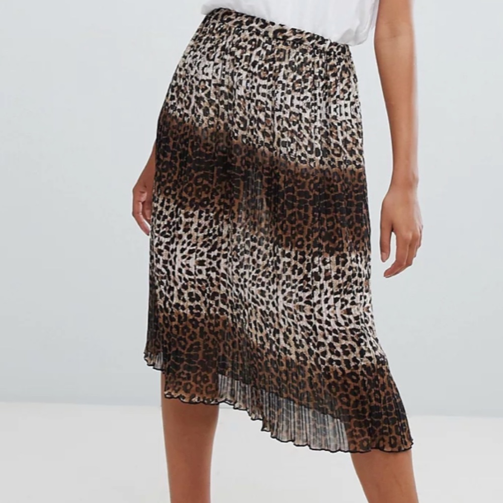 Leopard MIDI Skirt